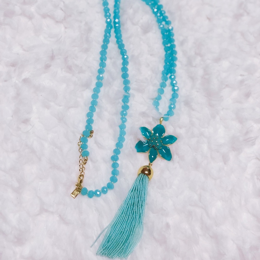 Kate spade lovely Lilies turquoise tassel drop 🌸
